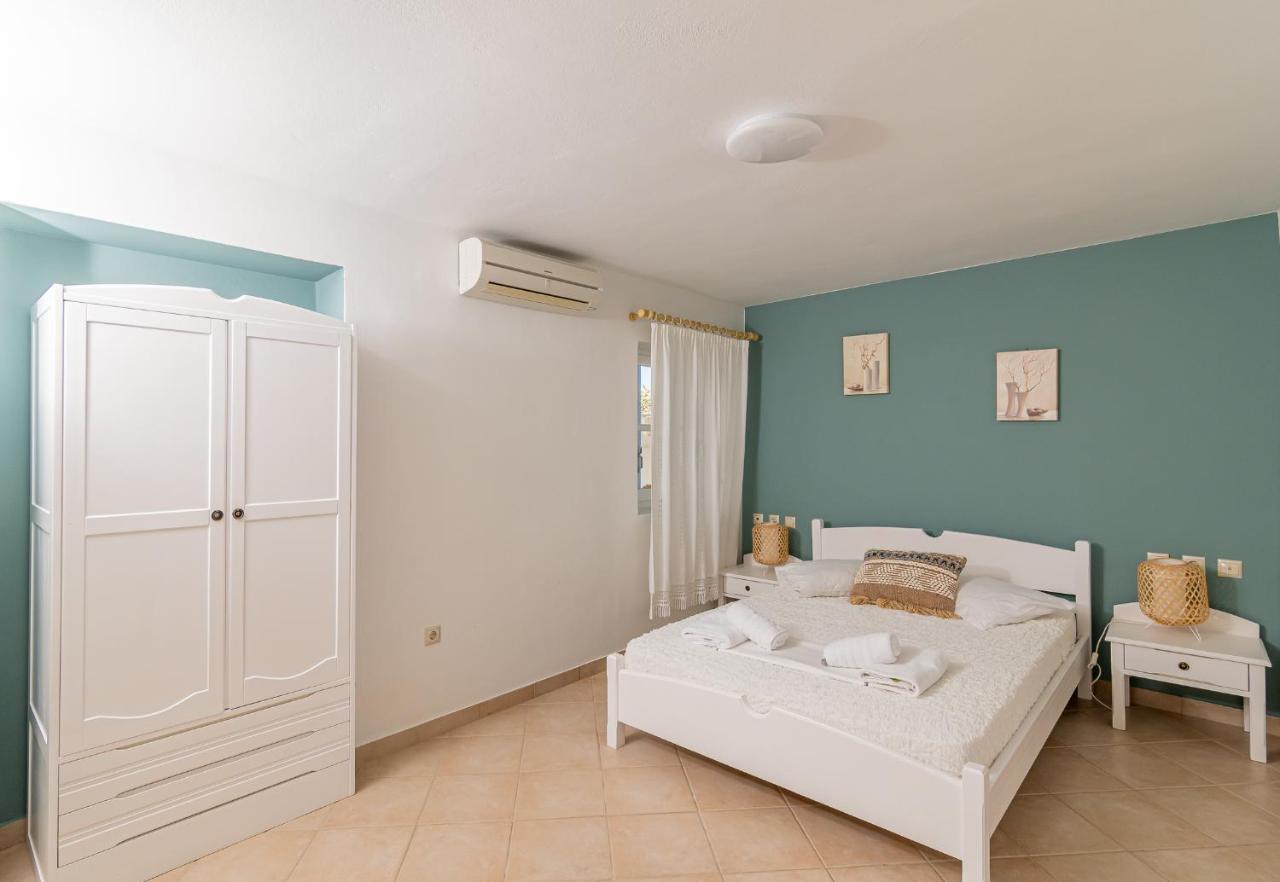 Niriides Boutique Apartments Koufonisia エクステリア 写真
